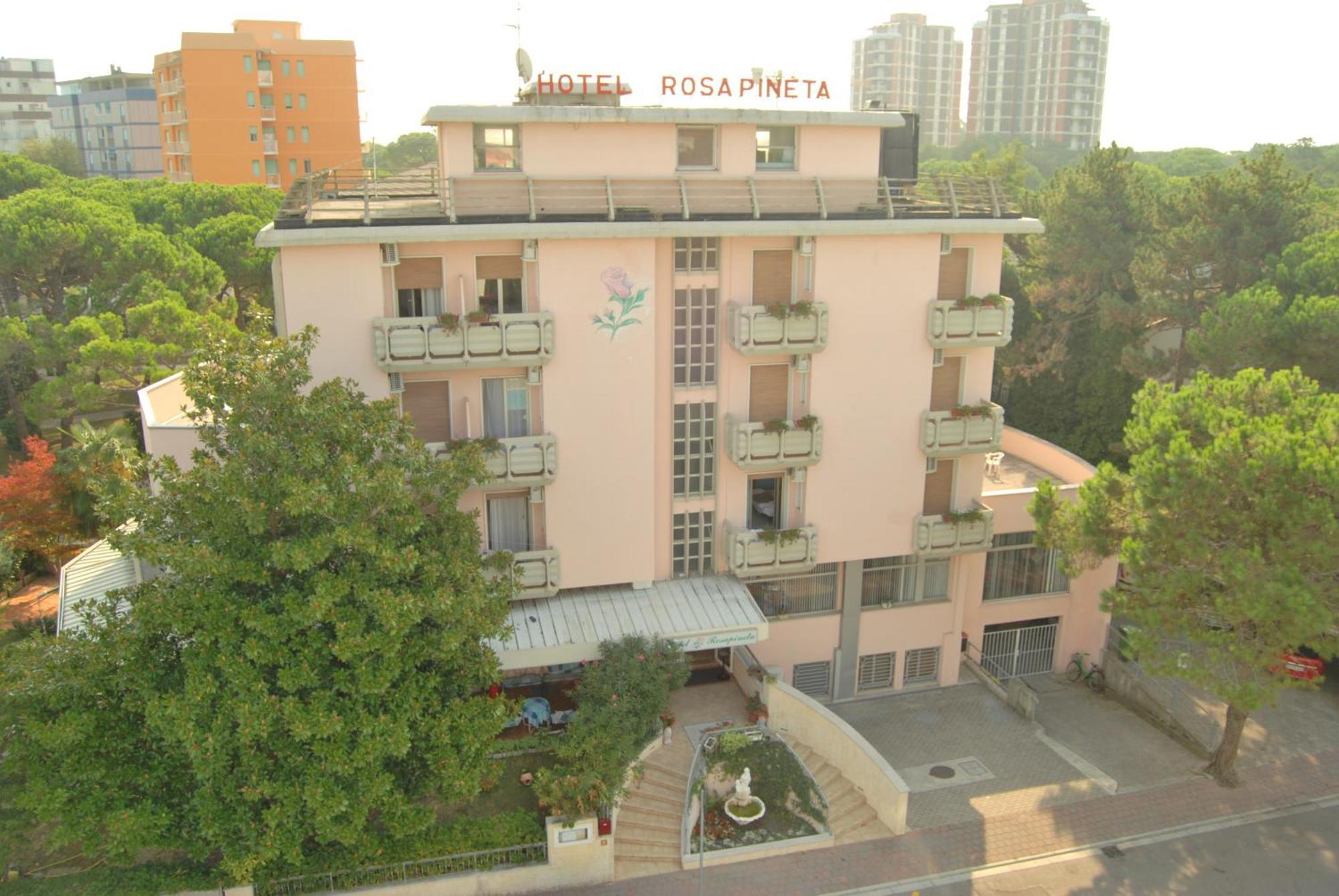 Hotel Rosapineta - Adults Only 利尼亚诺萨比亚多罗 外观 照片